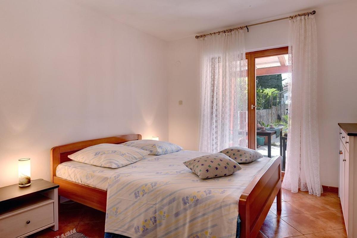 Apartment Milat Banjole Kültér fotó