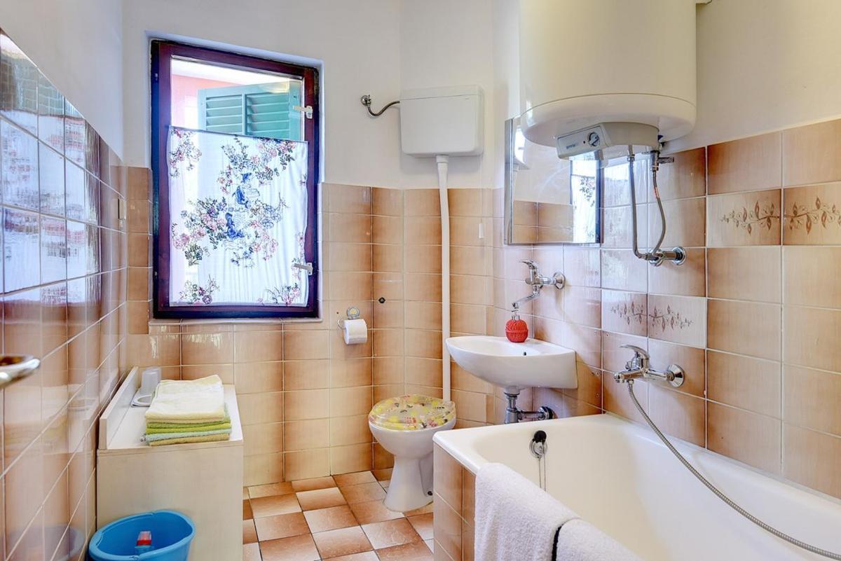 Apartment Milat Banjole Kültér fotó
